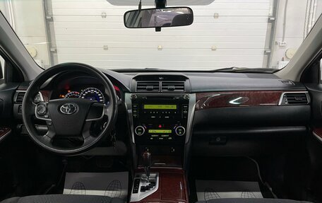 Toyota Camry, 2013 год, 1 479 000 рублей, 10 фотография