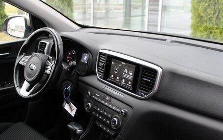 KIA Sportage IV рестайлинг, 2018 год, 1 930 000 рублей, 7 фотография
