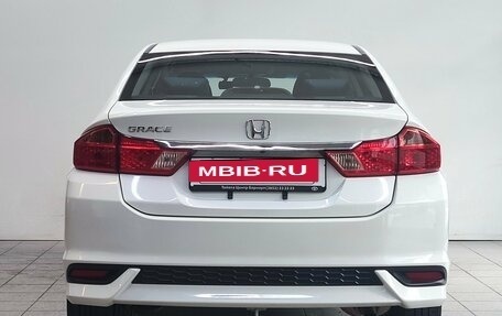 Honda Grace I, 2018 год, 1 250 000 рублей, 6 фотография