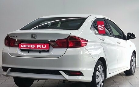 Honda Grace I, 2018 год, 1 250 000 рублей, 5 фотография