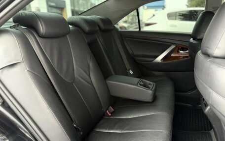 Toyota Camry, 2008 год, 1 120 000 рублей, 17 фотография