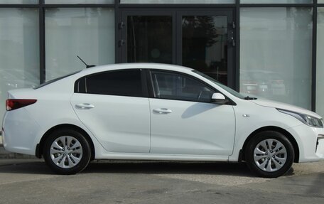 KIA Rio III рестайлинг, 2017 год, 1 440 000 рублей, 4 фотография