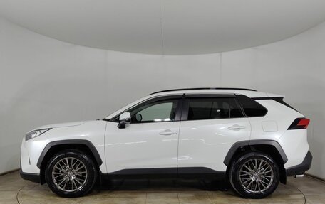 Toyota RAV4, 2020 год, 3 350 000 рублей, 8 фотография