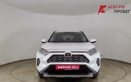 Toyota RAV4, 2020 год, 3 350 000 рублей, 2 фотография