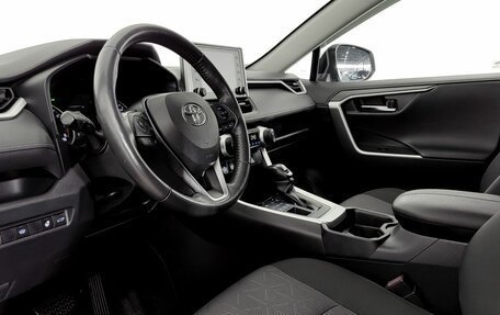 Toyota RAV4, 2020 год, 3 350 000 рублей, 15 фотография