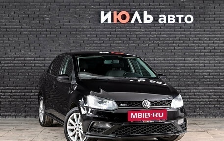 Volkswagen Polo VI (EU Market), 2017 год, 1 230 000 рублей, 3 фотография