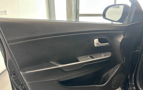 KIA Rio III рестайлинг, 2011 год, 800 000 рублей, 11 фотография