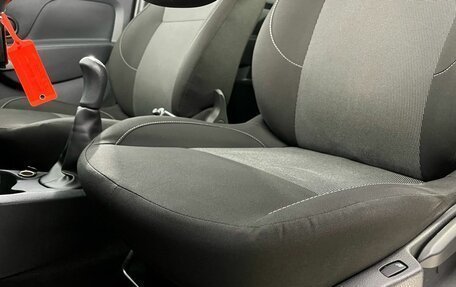 Renault Logan II, 2020 год, 970 000 рублей, 13 фотография