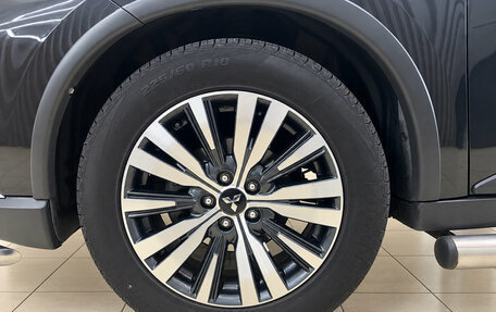 Mitsubishi Outlander III рестайлинг 3, 2019 год, 2 350 000 рублей, 28 фотография
