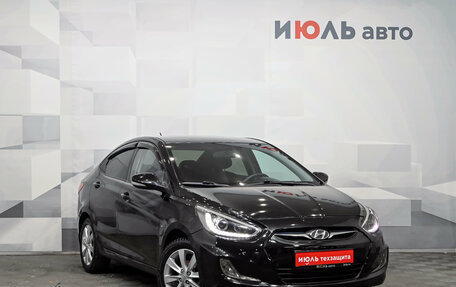 Hyundai Solaris II рестайлинг, 2013 год, 925 000 рублей, 3 фотография