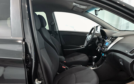 Hyundai Solaris II рестайлинг, 2013 год, 925 000 рублей, 8 фотография