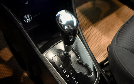 Hyundai Solaris II рестайлинг, 2013 год, 925 000 рублей, 14 фотография