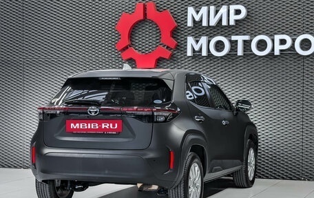 Toyota Yaris Cross, 2020 год, 1 850 000 рублей, 4 фотография