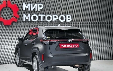 Toyota Yaris Cross, 2020 год, 1 850 000 рублей, 6 фотография