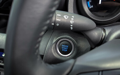 Toyota Yaris Cross, 2020 год, 1 850 000 рублей, 30 фотография