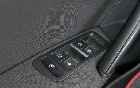Volkswagen Golf VII, 2014 год, 1 369 000 рублей, 19 фотография