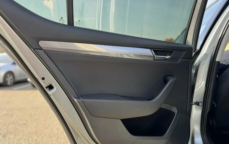 Skoda Superb III рестайлинг, 2018 год, 1 550 000 рублей, 8 фотография