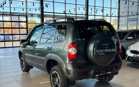 Chevrolet Niva I рестайлинг, 2017 год, 780 000 рублей, 7 фотография