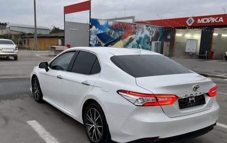 Toyota Camry, 2021 год, 4 900 000 рублей, 6 фотография