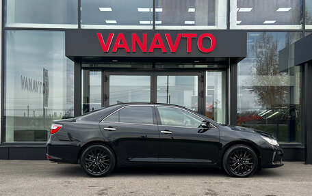 Toyota Camry, 2017 год, 2 170 000 рублей, 4 фотография