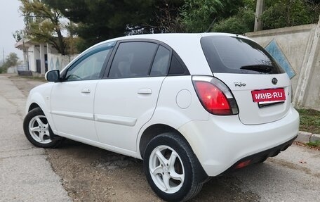KIA Rio II, 2011 год, 666 666 рублей, 4 фотография