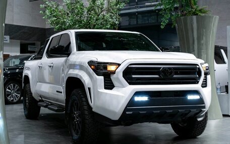 Toyota Tacoma, 2024 год, 7 000 000 рублей, 12 фотография