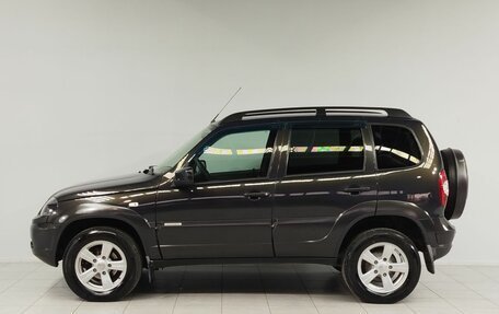 Chevrolet Niva I рестайлинг, 2017 год, 810 000 рублей, 8 фотография