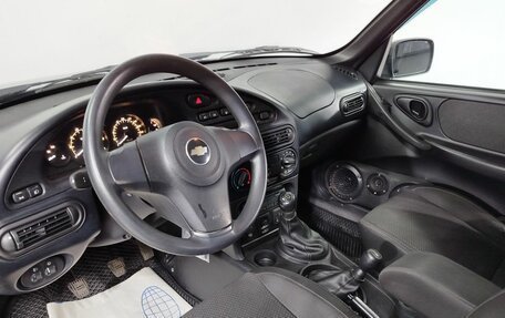 Chevrolet Niva I рестайлинг, 2017 год, 810 000 рублей, 18 фотография