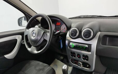 Renault Logan I, 2010 год, 700 000 рублей, 14 фотография