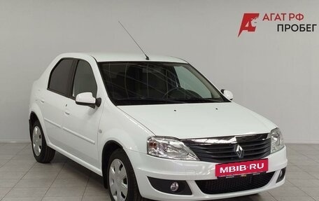 Renault Logan I, 2010 год, 700 000 рублей, 3 фотография