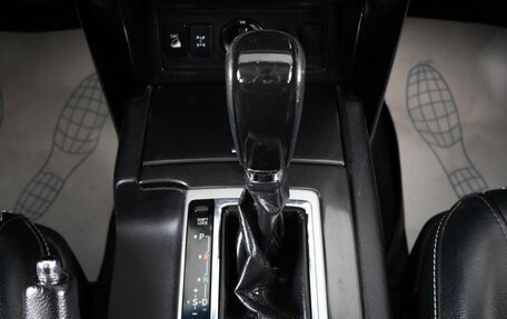 Toyota Land Cruiser Prado 150 рестайлинг 2, 2016 год, 3 199 000 рублей, 18 фотография