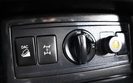 Toyota Land Cruiser Prado 150 рестайлинг 2, 2016 год, 3 199 000 рублей, 19 фотография