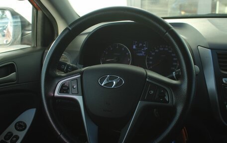 Hyundai Solaris II рестайлинг, 2014 год, 1 120 000 рублей, 17 фотография
