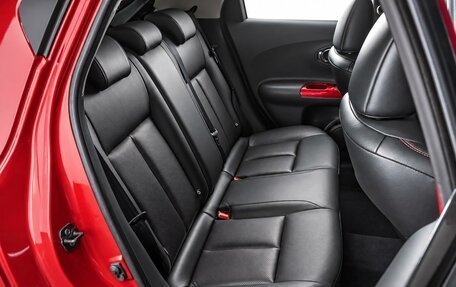 Nissan Juke II, 2012 год, 989 000 рублей, 7 фотография