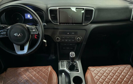 KIA Sportage IV рестайлинг, 2018 год, 1 830 000 рублей, 8 фотография