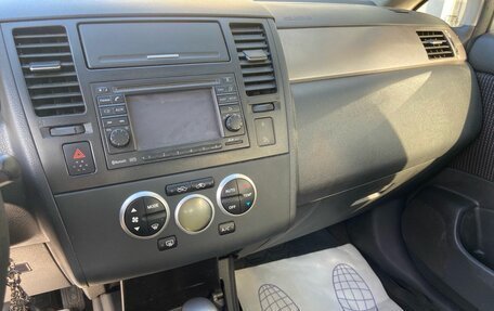 Nissan Tiida, 2010 год, 600 000 рублей, 8 фотография