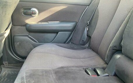 Nissan Tiida, 2010 год, 600 000 рублей, 9 фотография