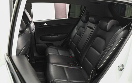 KIA Sportage IV рестайлинг, 2018 год, 2 439 000 рублей, 9 фотография