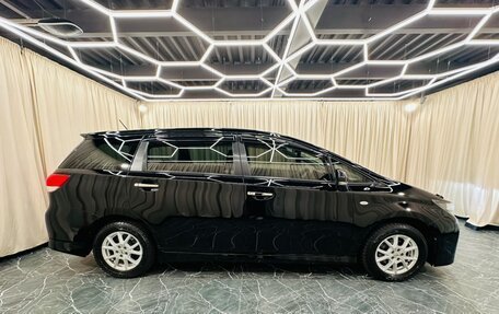 Toyota Wish II, 2011 год, 1 379 000 рублей, 7 фотография