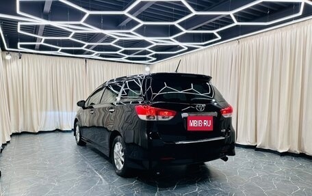 Toyota Wish II, 2011 год, 1 379 000 рублей, 4 фотография