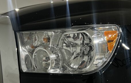 Toyota Sequoia II рестайлинг, 2008 год, 2 199 000 рублей, 12 фотография