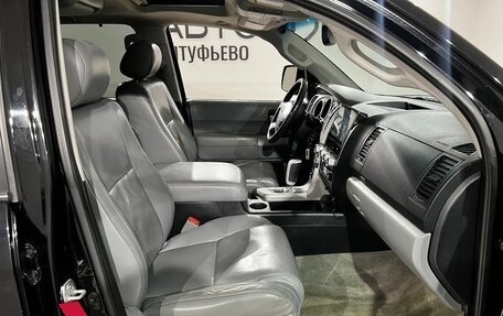 Toyota Sequoia II рестайлинг, 2008 год, 2 199 000 рублей, 19 фотография