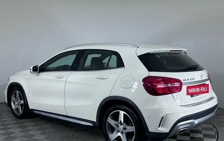 Mercedes-Benz GLA, 2016 год, 2 080 000 рублей, 4 фотография