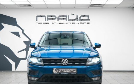 Volkswagen Tiguan II, 2020 год, 2 249 000 рублей, 2 фотография