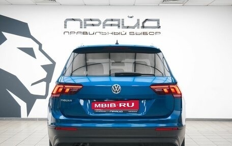 Volkswagen Tiguan II, 2020 год, 2 249 000 рублей, 4 фотография