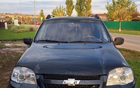 Chevrolet Niva I рестайлинг, 2011 год, 400 000 рублей, 1 фотография