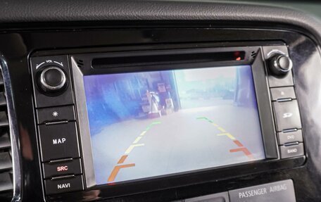 Mitsubishi Outlander III рестайлинг 3, 2015 год, 1 799 000 рублей, 13 фотография