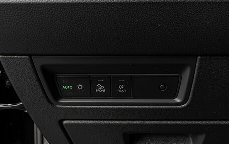 Volkswagen Touareg III, 2019 год, 6 880 000 рублей, 20 фотография