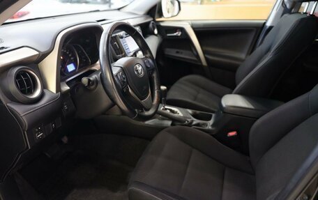 Toyota RAV4, 2013 год, 2 190 000 рублей, 12 фотография