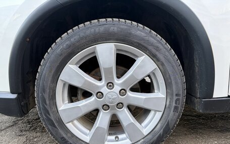 Mitsubishi Outlander III рестайлинг 3, 2016 год, 1 850 000 рублей, 7 фотография